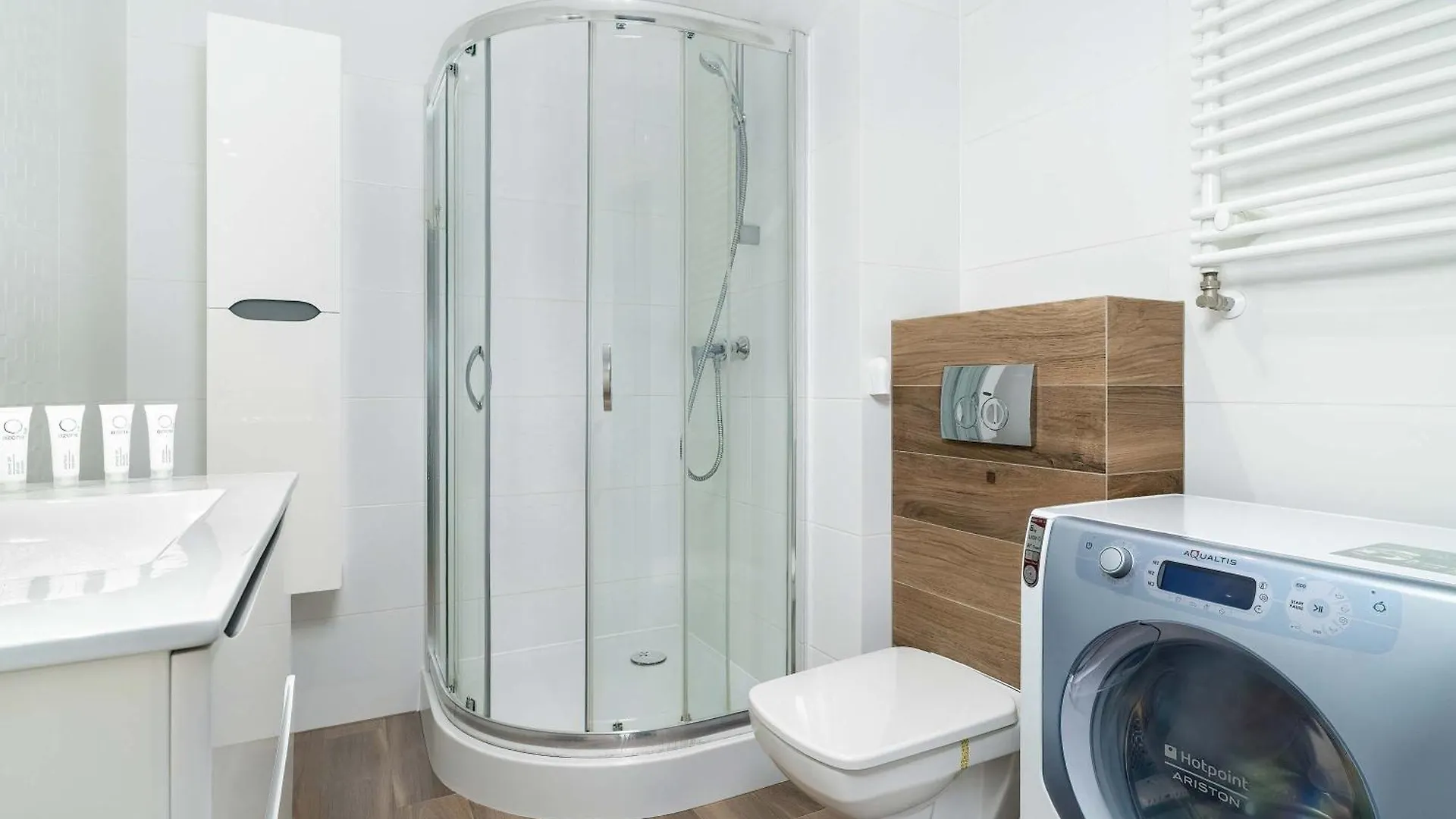 Cozy Studio Koscielna 17 In Poznan With Balcony Appartamento